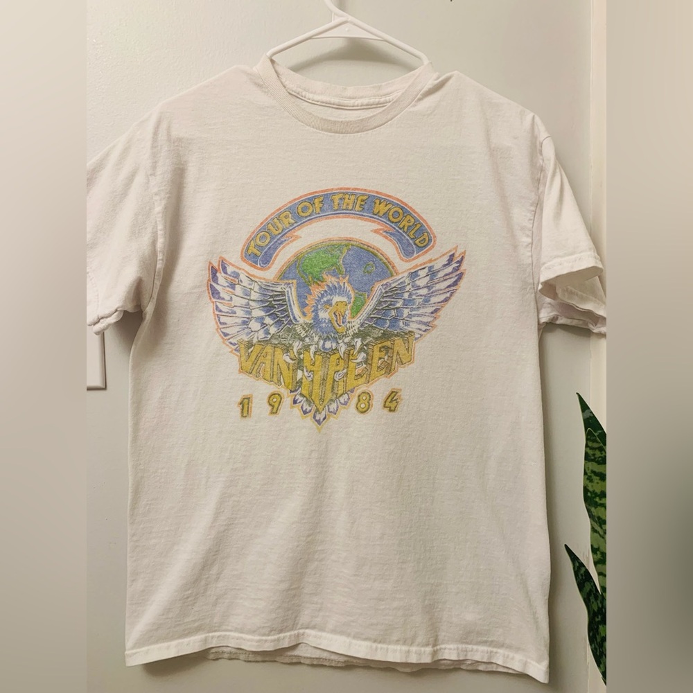 Van Halen vintage concert tshirt tour of the world 1984 medium